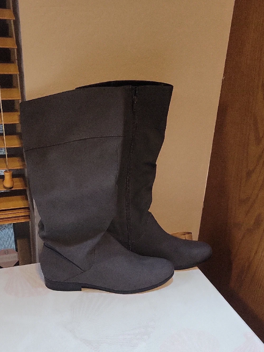 Women’s Knee High Flat Boots - Black Brand New